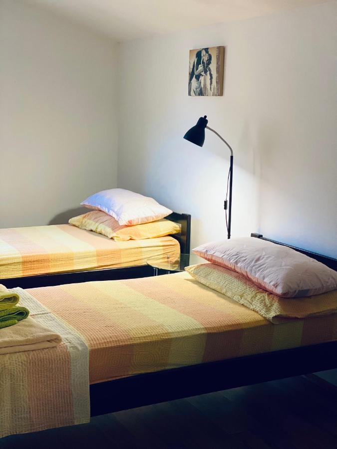 Apartments Mani Trogir Kültér fotó