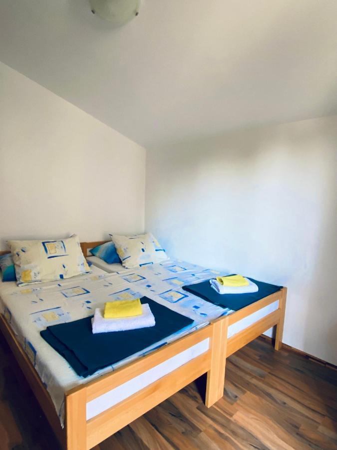 Apartments Mani Trogir Kültér fotó