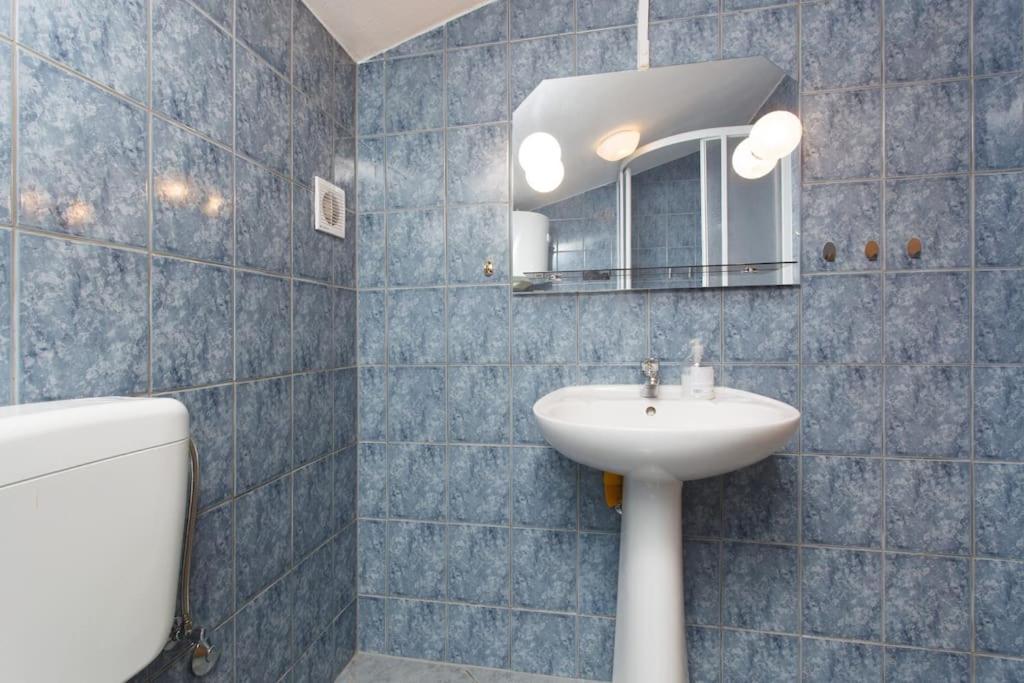 Apartments Mani Trogir Kültér fotó