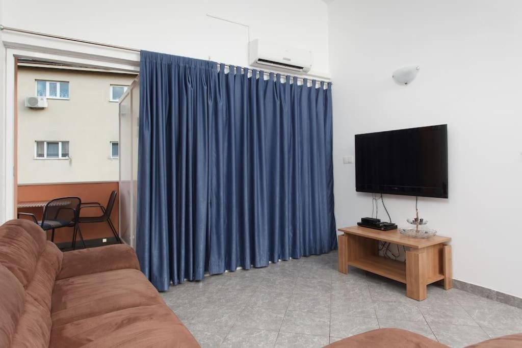 Apartments Mani Trogir Kültér fotó